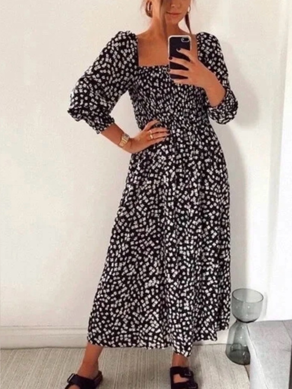 H&M Black and White Floral Long Sleeve Dress
Coastal Cowgirl
